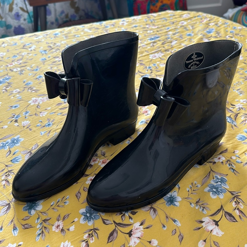 Vivienne Westwood Anglomania + Melissa short rain boots